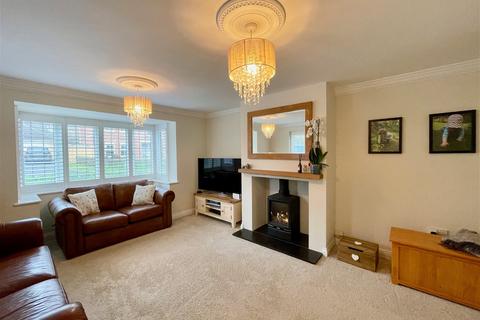 4 bedroom detached house for sale, Spring Gardens, Newbury RG20