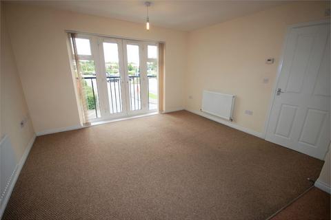 2 bedroom flat to rent, Signalman Court, Butterfield Gardens, Rugby, CV21