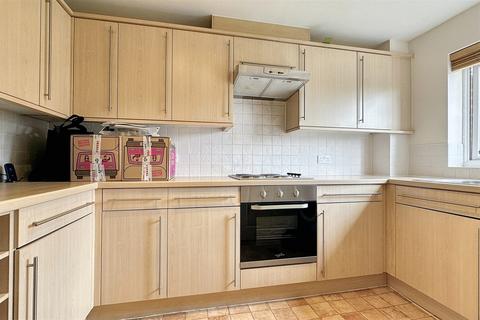 2 bedroom flat for sale, Eastleigh