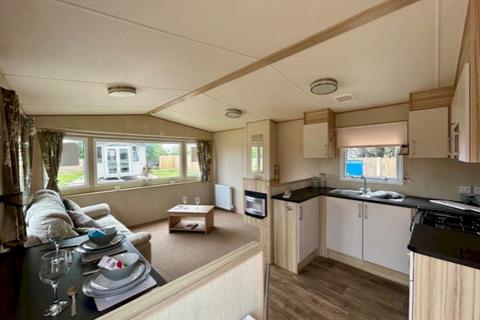 2 bedroom static caravan for sale, Birchington Vale Holiday Park, , Shottendane Road CT7