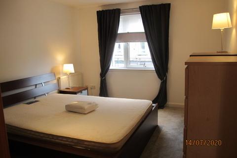 2 bedroom flat to rent, Easter Road, Edinburgh EH7
