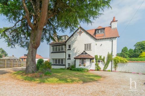 6 bedroom detached house for sale, Mill Lane, Neston CH64