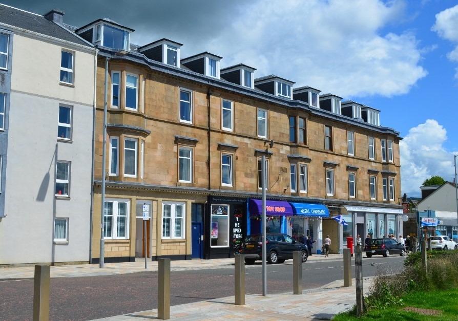West Clyde Street, Helensburgh... 3 bed flat for sale £169,500