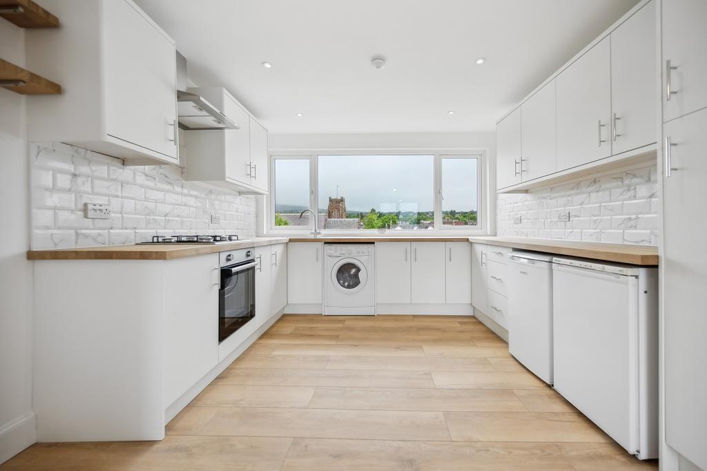 West Clyde Street, Helensburgh... 3 bed flat for sale £169,500