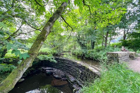 3 bedroom character property for sale, Magdale, Holmfirth HD9