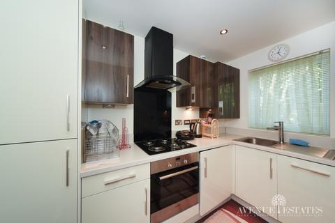 2 bedroom apartment for sale, Wellington Road, Bournemouth BH8