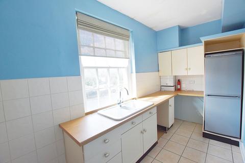 1 bedroom flat for sale, Flat 1, 163 London Road, Worcester.  WR5 2EE