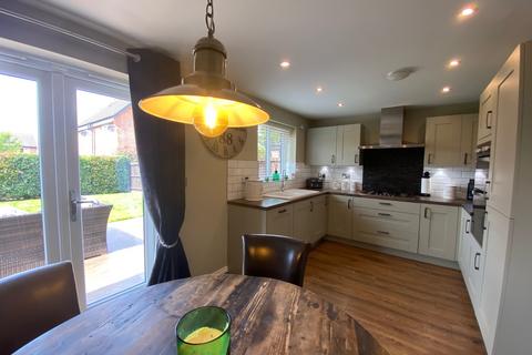 4 bedroom detached house for sale, Pipers Hollow, Sandbach