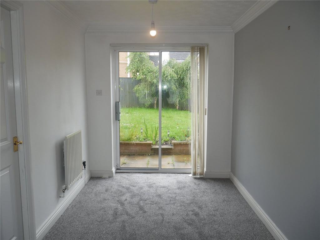 Hopefield Way, Bradford, BD5 3 bed detached house £850 pcm (£196 pw)