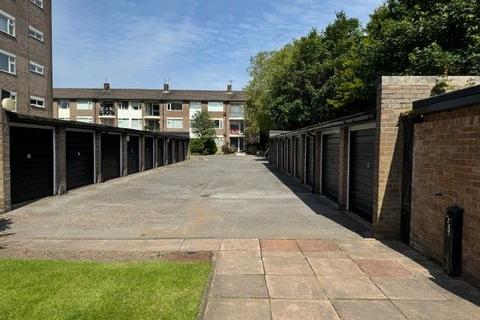 Storage to rent, Multiple Garages Available, Victoria Court, Southport, Merseyside, PR8