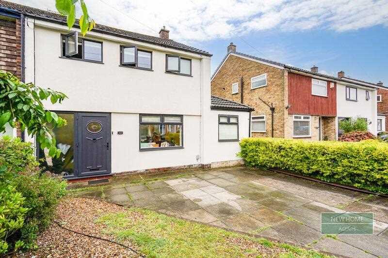 Summerhill Drive, Maghull 3 bed semidetached house for sale £320,000
