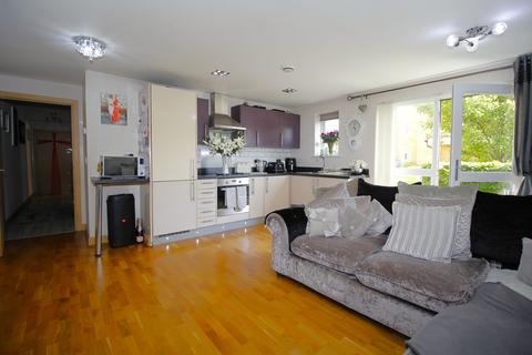 2 bedroom apartment for sale, Arcany Road, South Ockendon RM15