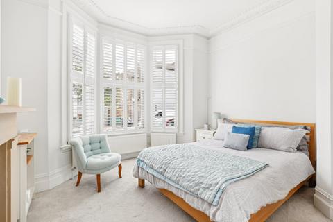 2 bedroom apartment for sale, Sugden Road, London, SW11
