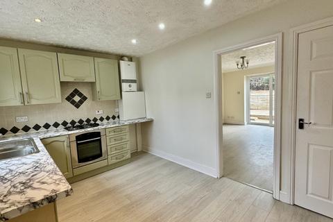 3 bedroom townhouse for sale, South Street, Oakenshaw, BD12