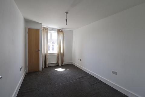 1 bedroom flat to rent, Lion Court, Southbridge, Northampton, NN4