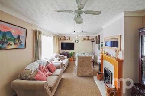 3 bedroom detached bungalow for sale, New Road, Attleborough NR17