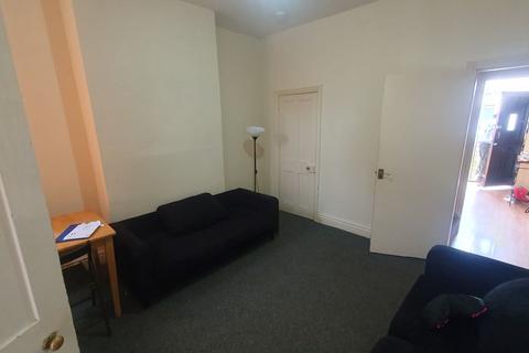 2 bedroom end of terrace house for sale, 168 Humber Avenue, Coventry, West Midlands, CV1 2AR