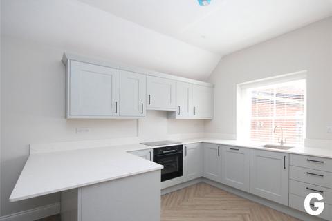 3 bedroom apartment to rent, Market Place, Ringwood, Hampshire, BH24