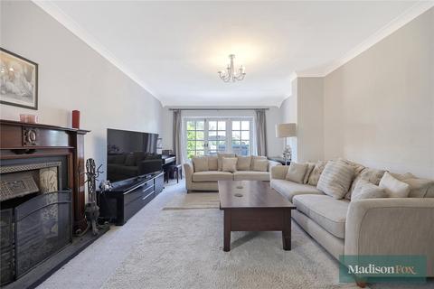 4 bedroom detached house for sale, Hillcrest Road, Essex IG10