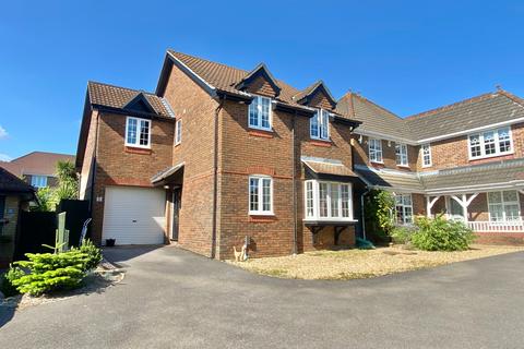 4 bedroom detached house for sale, Anglers Way, Lower Swanwick