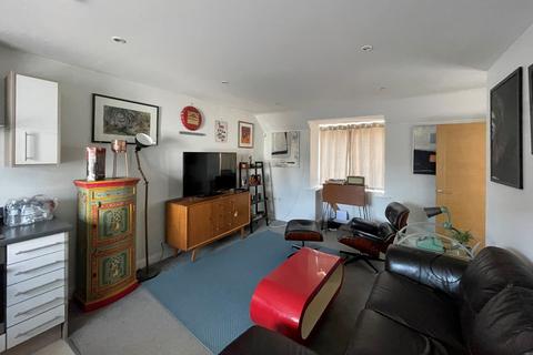 2 bedroom apartment for sale, The Sidings, Toddington, LU5