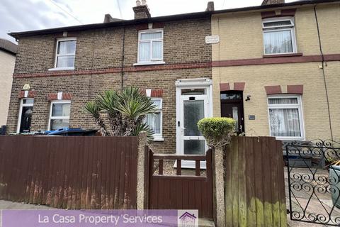 2 bedroom terraced house for sale, Heath Road, Surrey, CR7