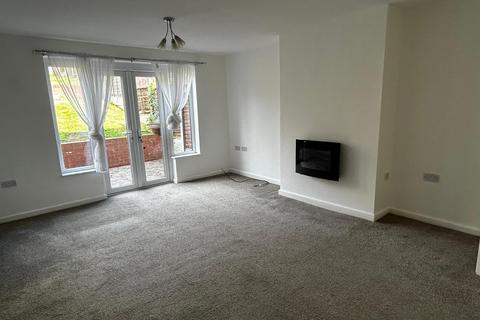 3 bedroom semi-detached house to rent, Queslett Road, Birmingham B43