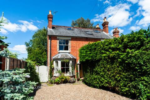 100 Kennel Ride, Ascot, SL5 7NW