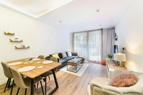 2 bedroom flat to rent, Cashmere House, Leman Street, London, E1