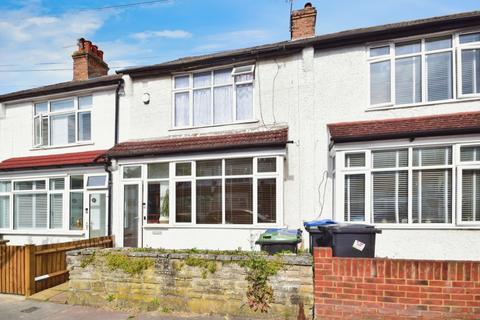 3 bedroom terraced house to rent, Barmouth Road Croydon CR0