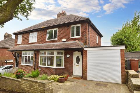 3 bedroom semi-detached house for sale, Sunnyridge Avenue, Pudsey, West Yorkshire