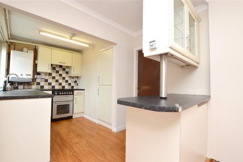 3 bedroom semi-detached house for sale, Sunnyridge Avenue, Pudsey, West Yorkshire