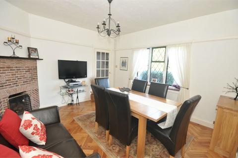 4 bedroom detached house for sale, Staines upon Thames, Surrey TW18