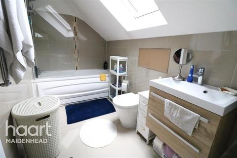 3 bedroom flat to rent, MAIDENHEAD, BERKSHIRE