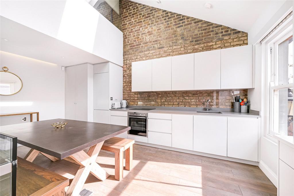 House in London - More