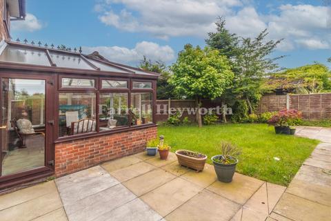 3 bedroom house for sale, Gleneagles Drive, Preston PR2