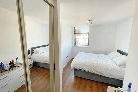 1 bedroom flat to rent, Bromham Road, Bedford MK40