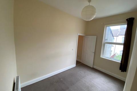 3 bedroom terraced house to rent, Daisy Street, Liverpool, Merseyside, L5