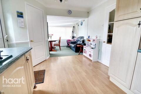 11 Cedar Close, Doncaster, DN4 9ES