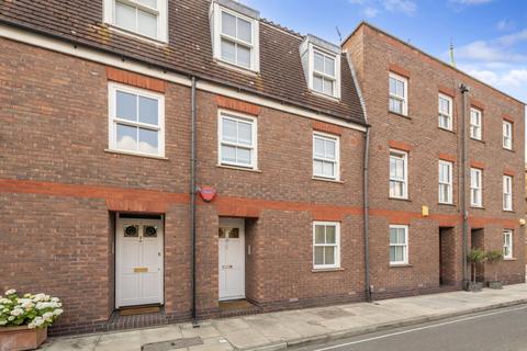 4 bedroom terraced house for sale, Vine Row, Lancaster Park, Richmond