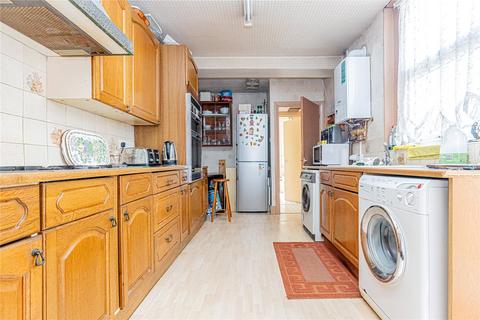 3 bedroom terraced house for sale, Grove Road, Walthamstow, London, E17