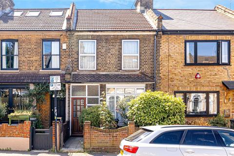 3 bedroom terraced house for sale, Grove Road, Walthamstow, London, E17