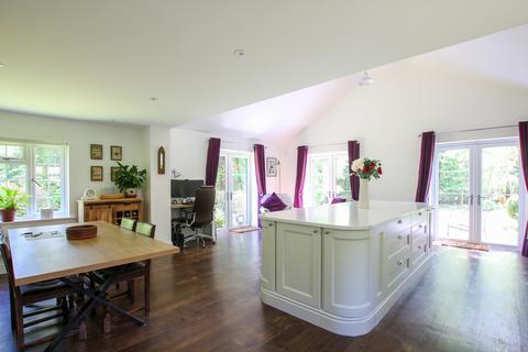 4 bedroom detached house for sale, Hightown Hill BH24