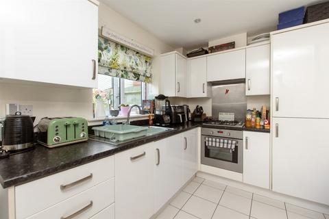 2 bedroom terraced house for sale, Hawley Drive, Leybourne, West Malling, Kent