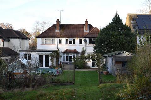 4 bedroom detached house for sale, Prospect Avenue, Hampshire GU14