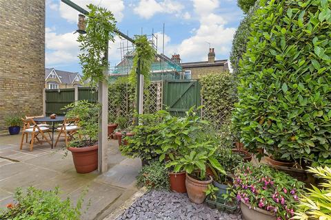 1 bedroom ground floor flat for sale, Palmerston Road, Walthamstow