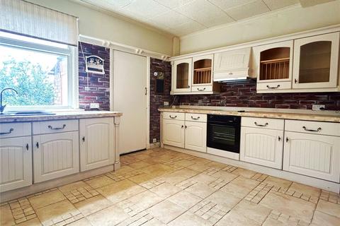 2 Albany Street, Oldham, OL4 2NT