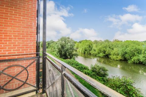 Flat 98, Britannia House Palgrave Road, Bedford, MK42 9BX