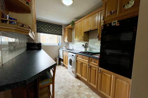 2 bedroom flat for sale, London Road, Leicester LE2