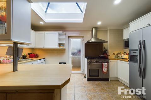 64 Napier Road, Ashford, TW15 1TG